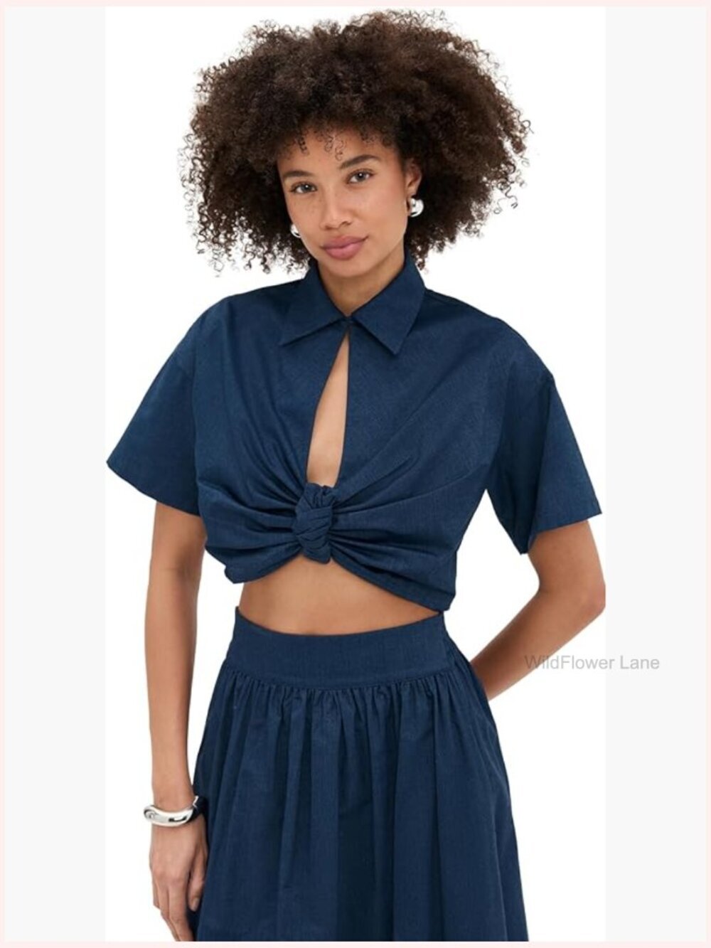 Lightweight Cotton Collared Button-Down Blouse with Hidden Zip